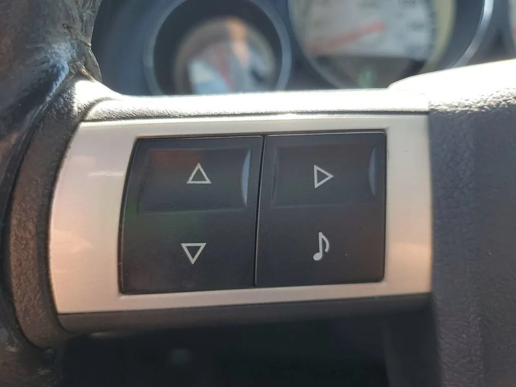 Used 2009 Black Dodge R/T image 38