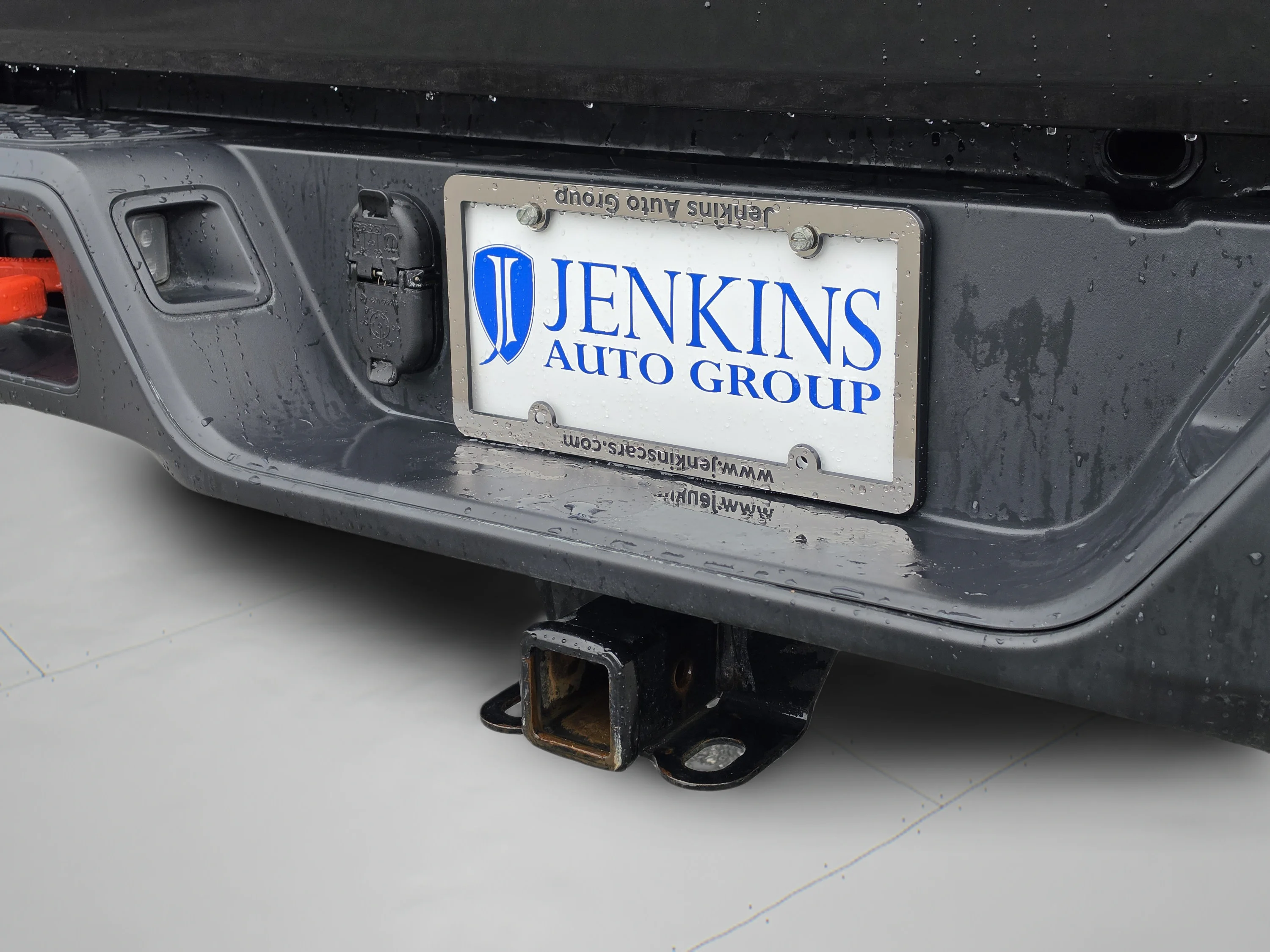 Used 2023 Black Clearcoat Jeep Mojave image 17