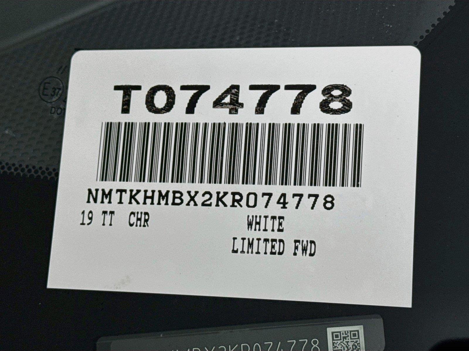 Used 2019 Blizzard Pearl Toyota Limited image 43