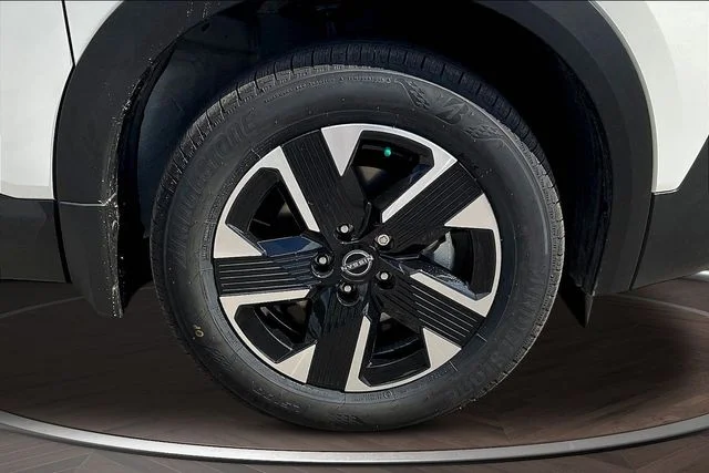 New 2026 White Nissan SV image 12