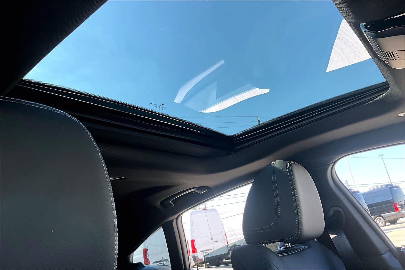 Used 2024 Skyscraper Grey Metallic BMW eDrive35 image 13