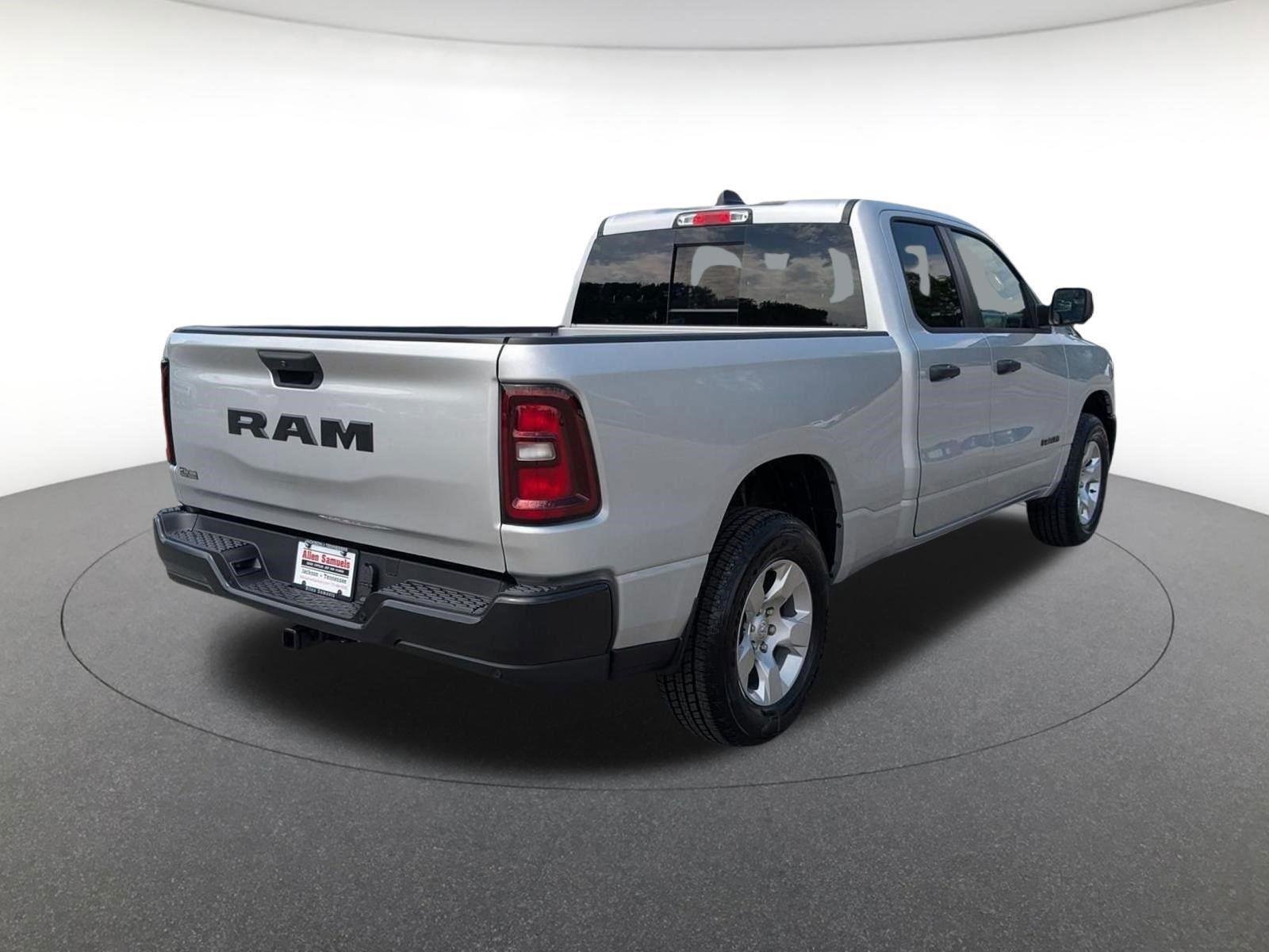 New 2026 Silver Zynith Exterior Paint RAM Tradesman image 4