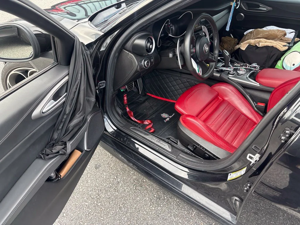 Used 2022 Black Alfa Romeo Veloce image 19