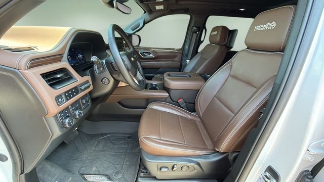 Used 2024 Beige Chevrolet High Country image 18