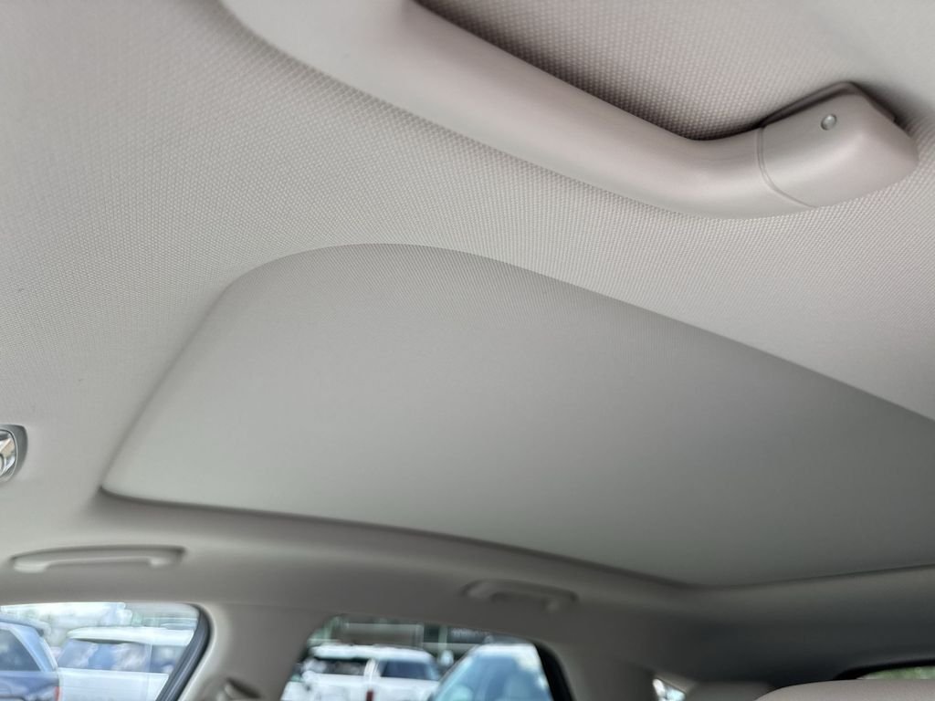 New 2027 Gray Genesis 2.5T SELECT image 16