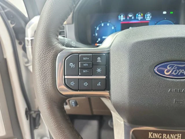 Used 2025 White Ford King Ranch image 25