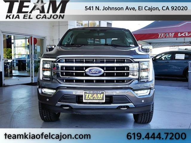 Used 2023 Gray Ford Lariat image 4