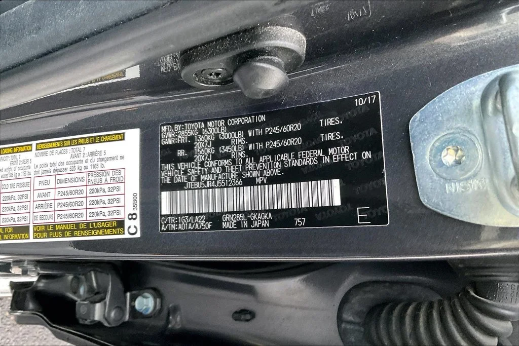 Used 2018 Gray Toyota Limited image 35