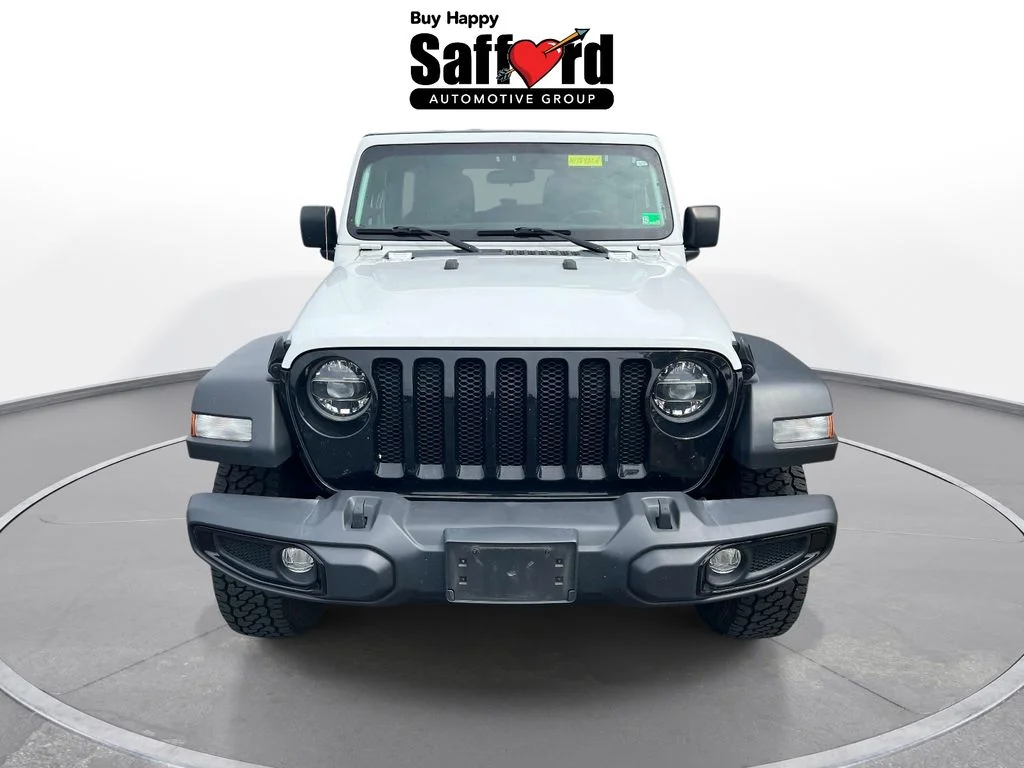 Used 2021 White Jeep Unlimited Willys image 4