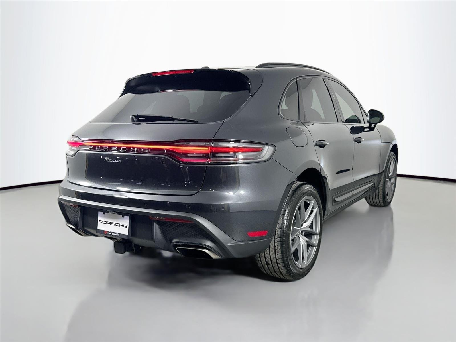 Used 2026 Volcano Grey Metallic Porsche  image 7