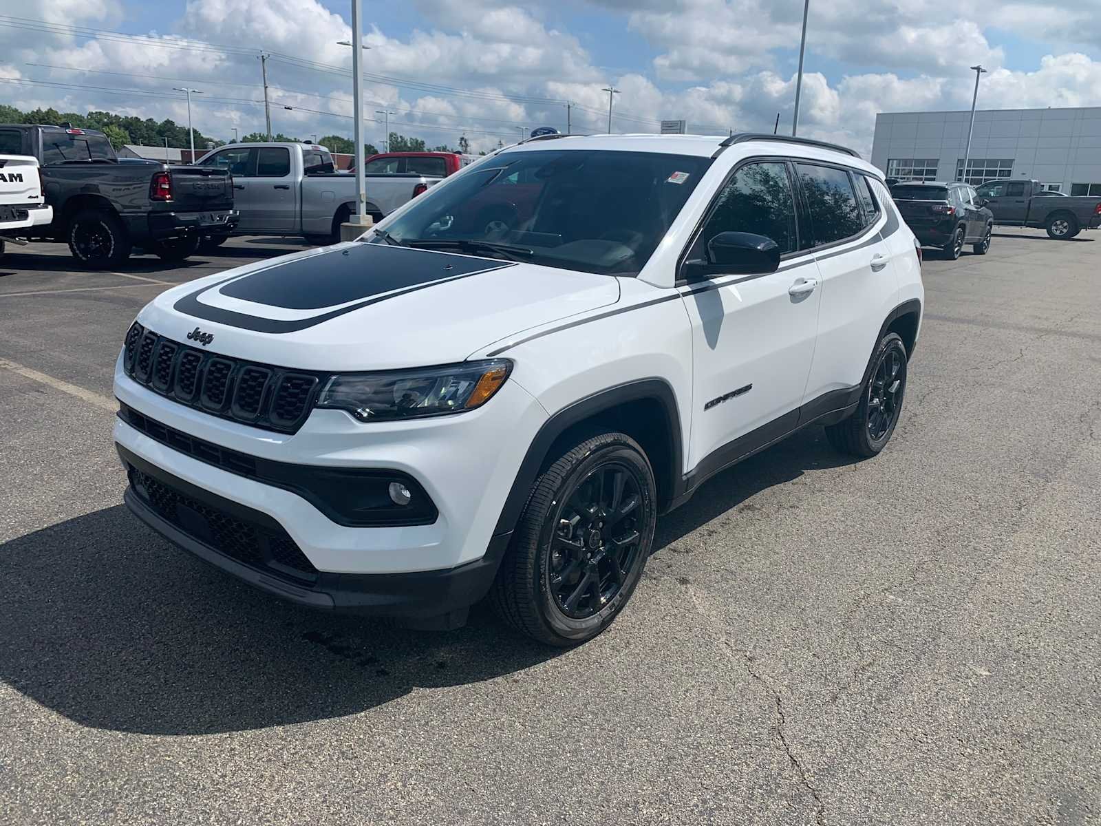2026 Jeep Compass Latitude Altitude