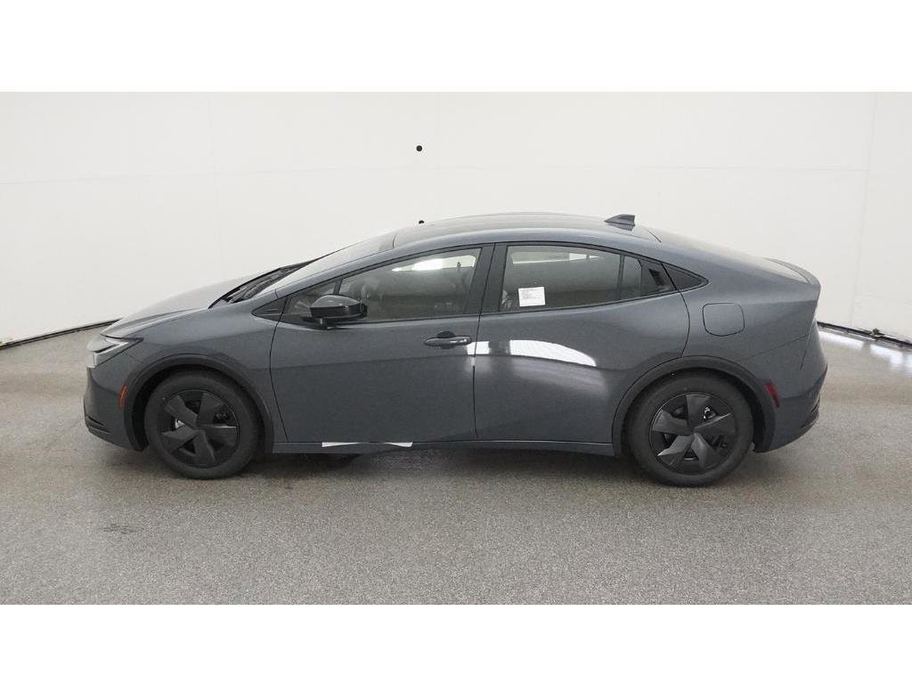 2025 Toyota Prius SE - Photo 3