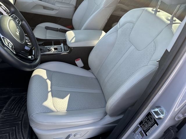 Used 2023 Silver Kia SX image 15