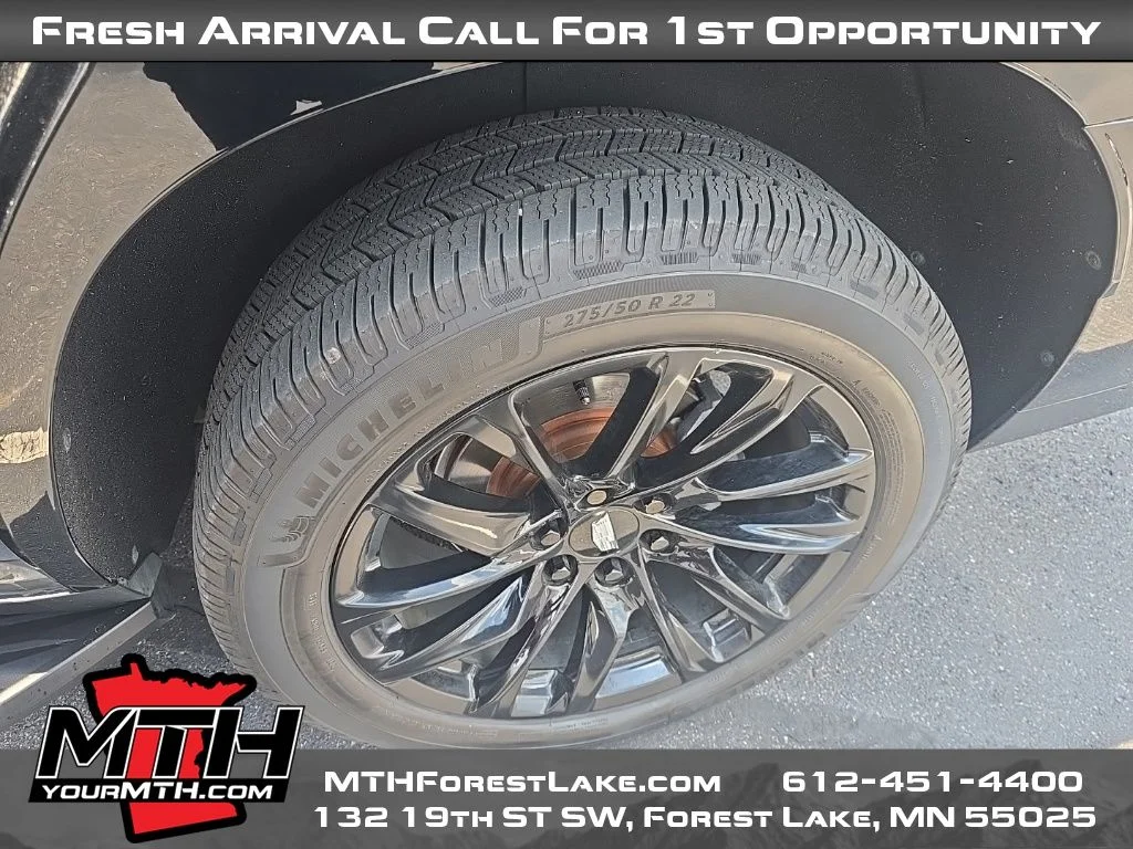 Used 2021 Black Cadillac Sport image 7