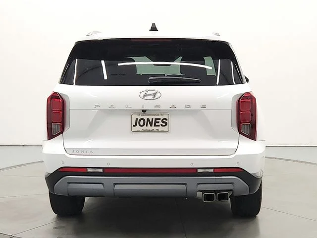 Used 2025 White Hyundai SEL Premium image 6