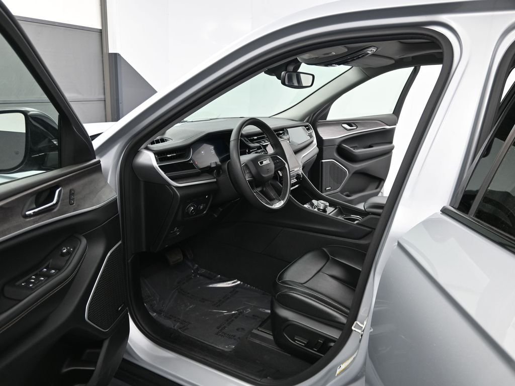 2024 Jeep Grand Cherokee 4xe - Photo 17