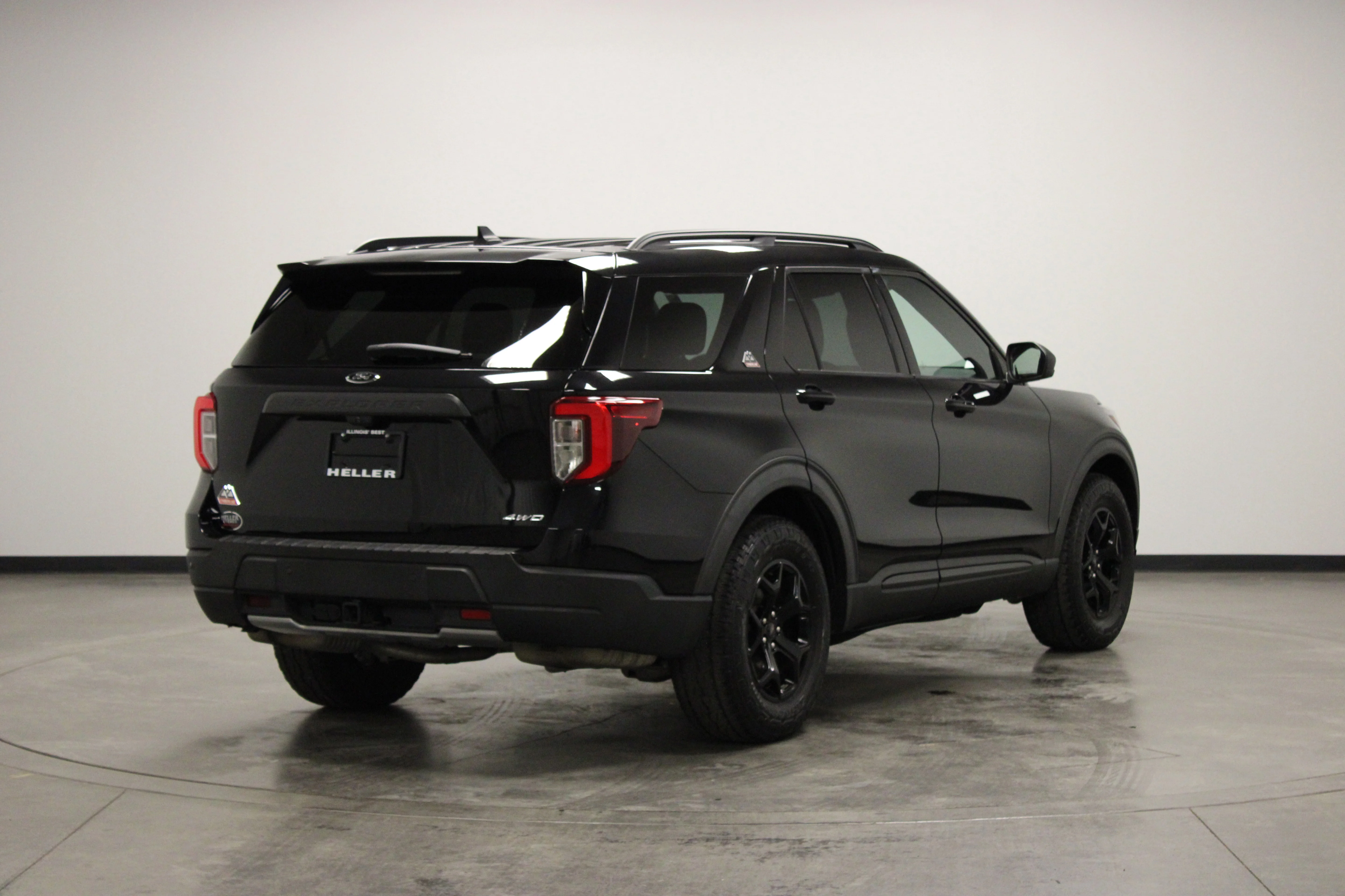 Used 2021 Agate Black Metallic Ford Timberline image 8