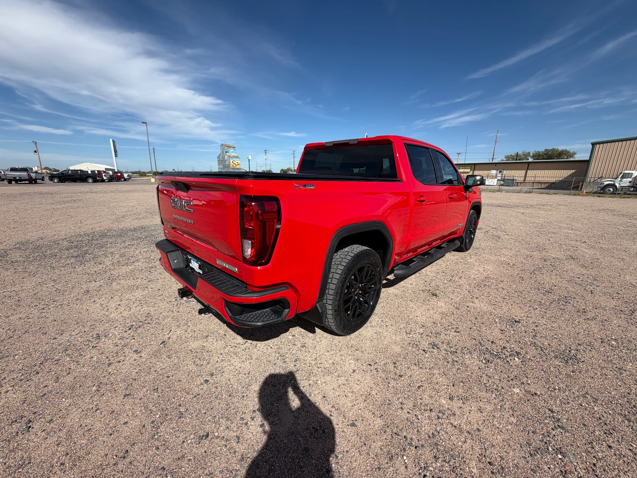 Used 2020 Cardinal Red GMC Elevation image 5