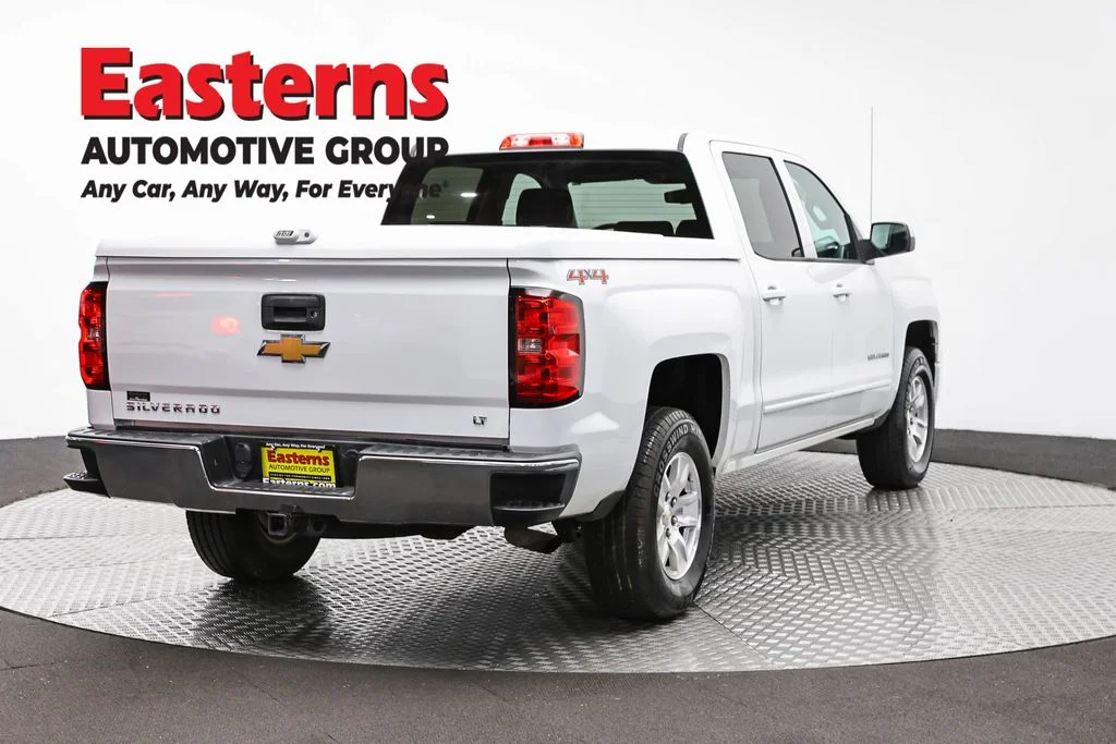 Used 2015 White Chevrolet LT image 5