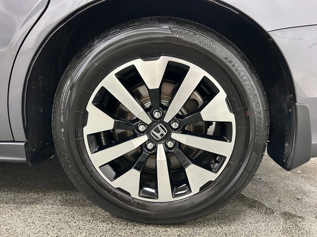 2026 Honda Odyssey EX-L - Photo 14