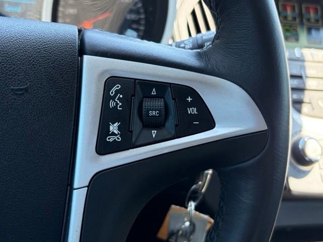 Used 2017 White Chevrolet LT image 20