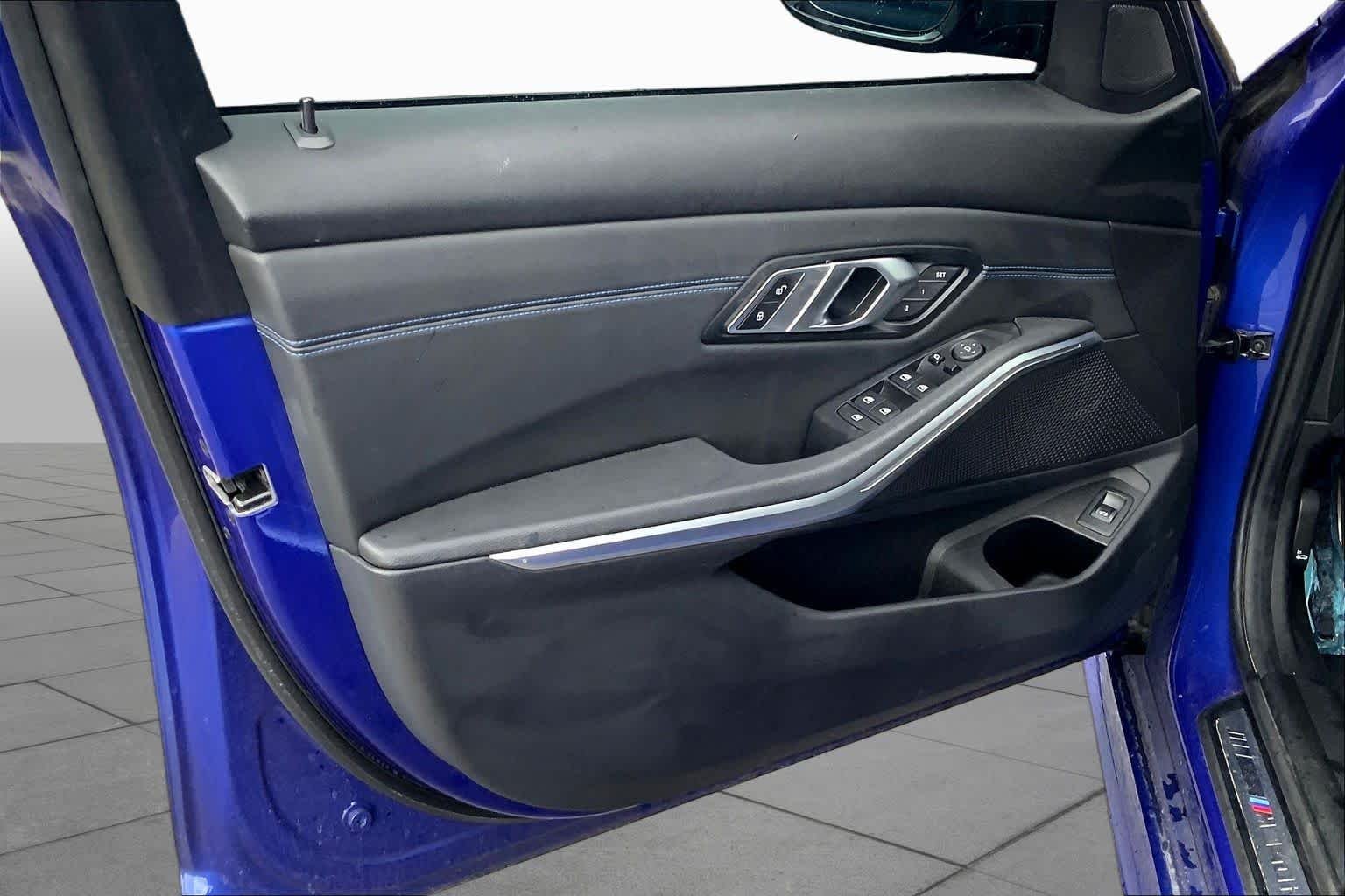 Used 2021 Portimao Blue Metallic BMW M340i xDrive image 18
