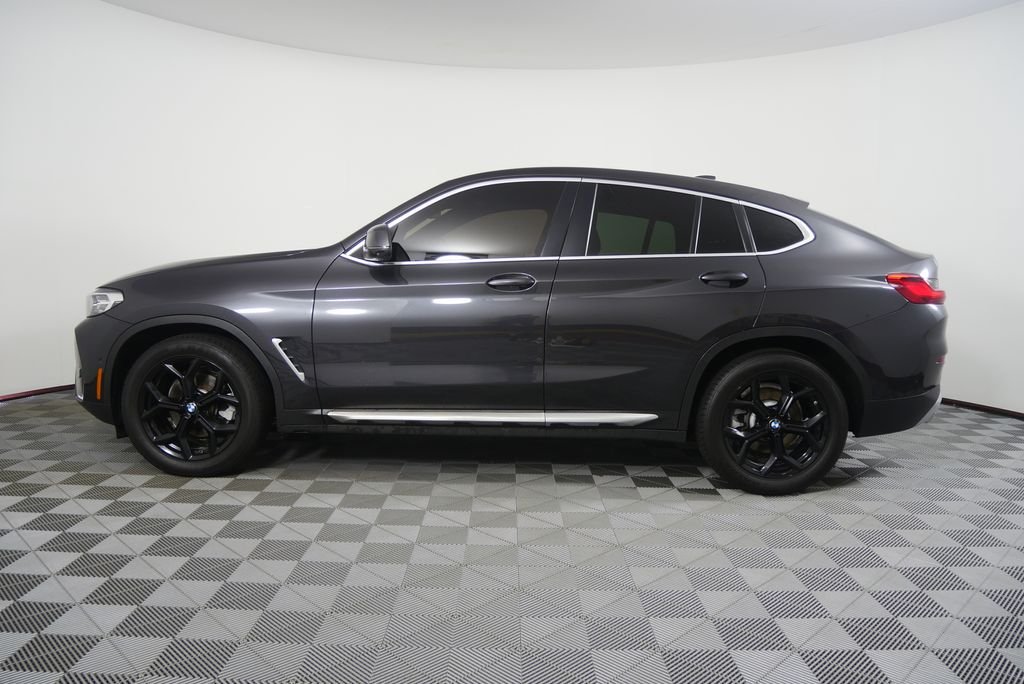 Used 2022 Dark Graphite Metallic BMW xDrive30i image 6
