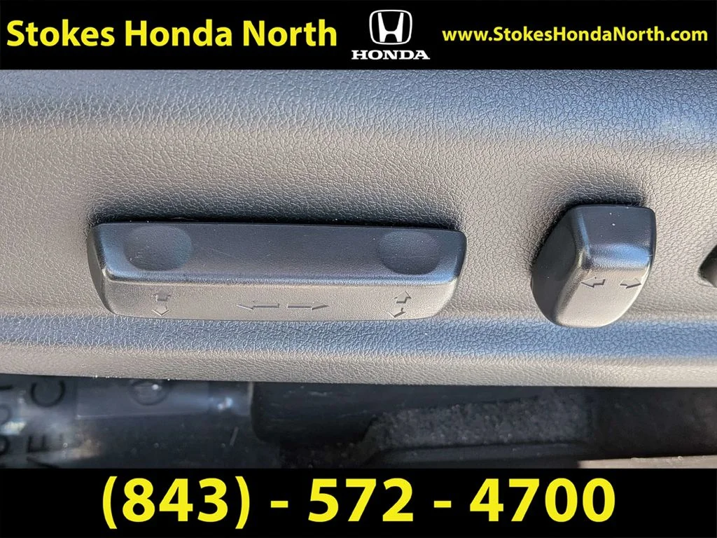 Used 2015 White Honda EX-L image 25