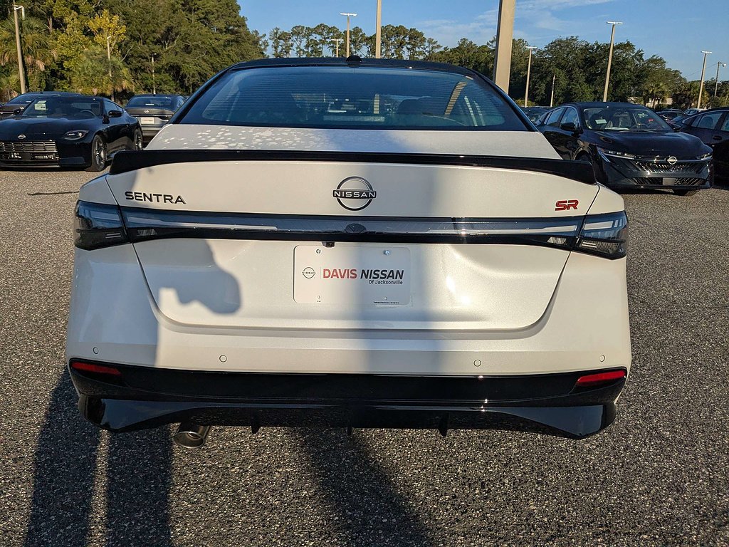 New 2026 Aspen White TriCoat / Super Black Two-tone Nissan SR image 5