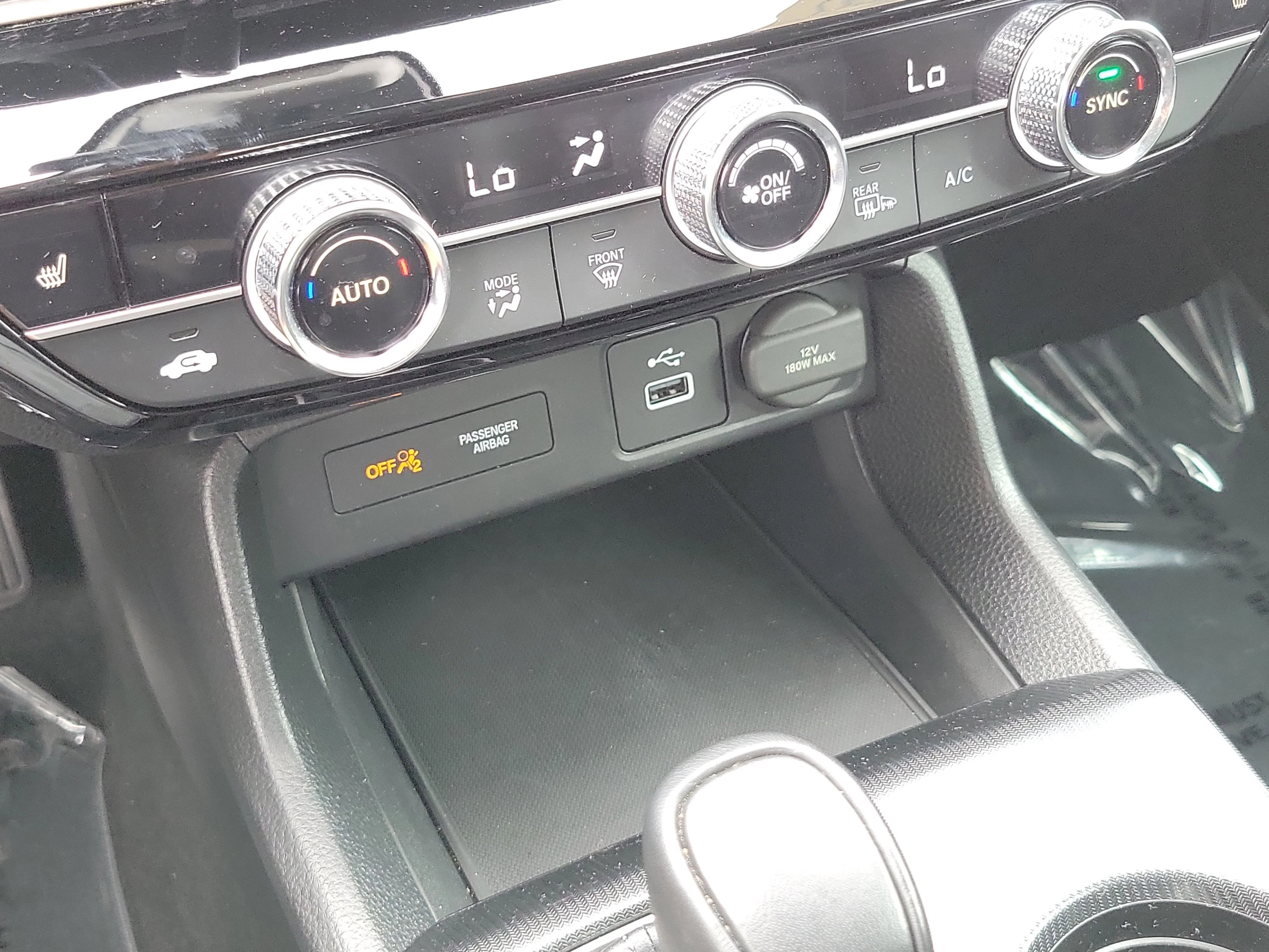 2023 Honda Civic Hatchback EX-L - Photo 18