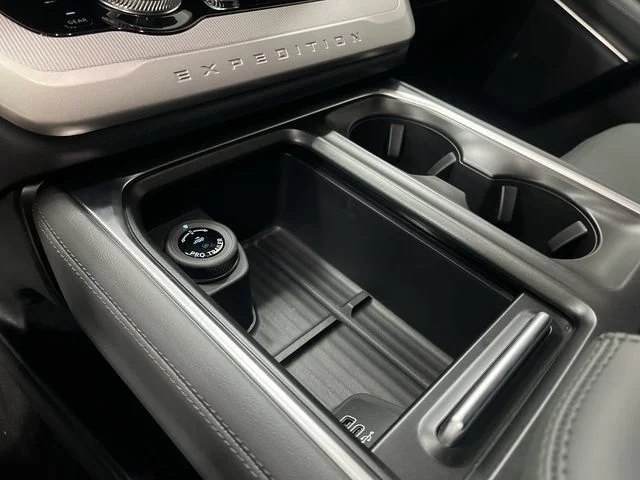 New 2027 Glacier Gray Metallic Tri-Coat Ford Active image 21