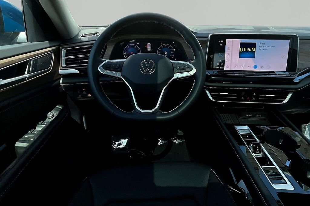 2026 Volkswagen Atlas SE w/Tech - Photo 8