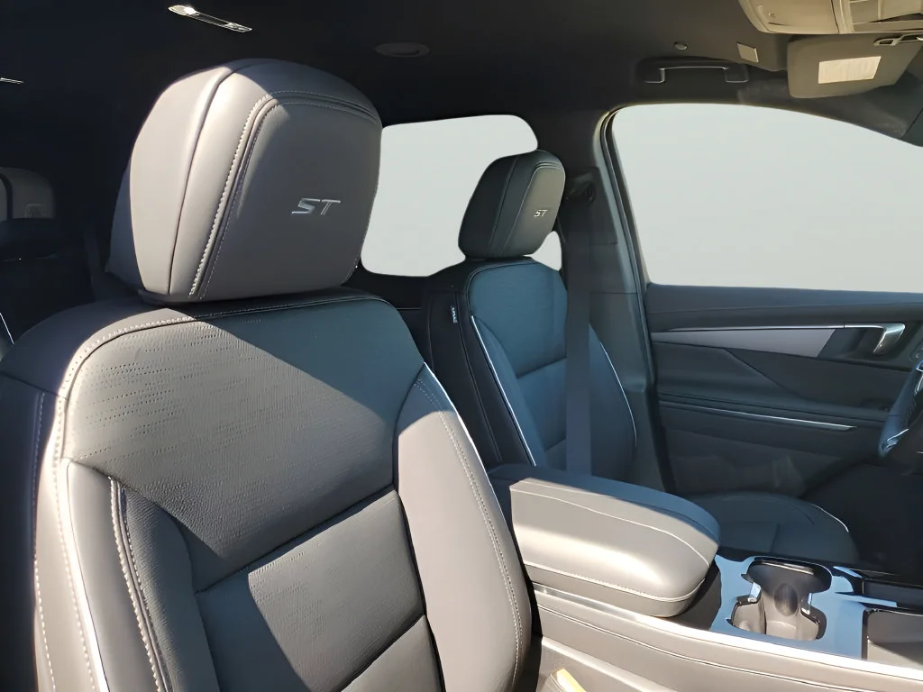 2026 Buick Enclave Sport Touring - Photo 16
