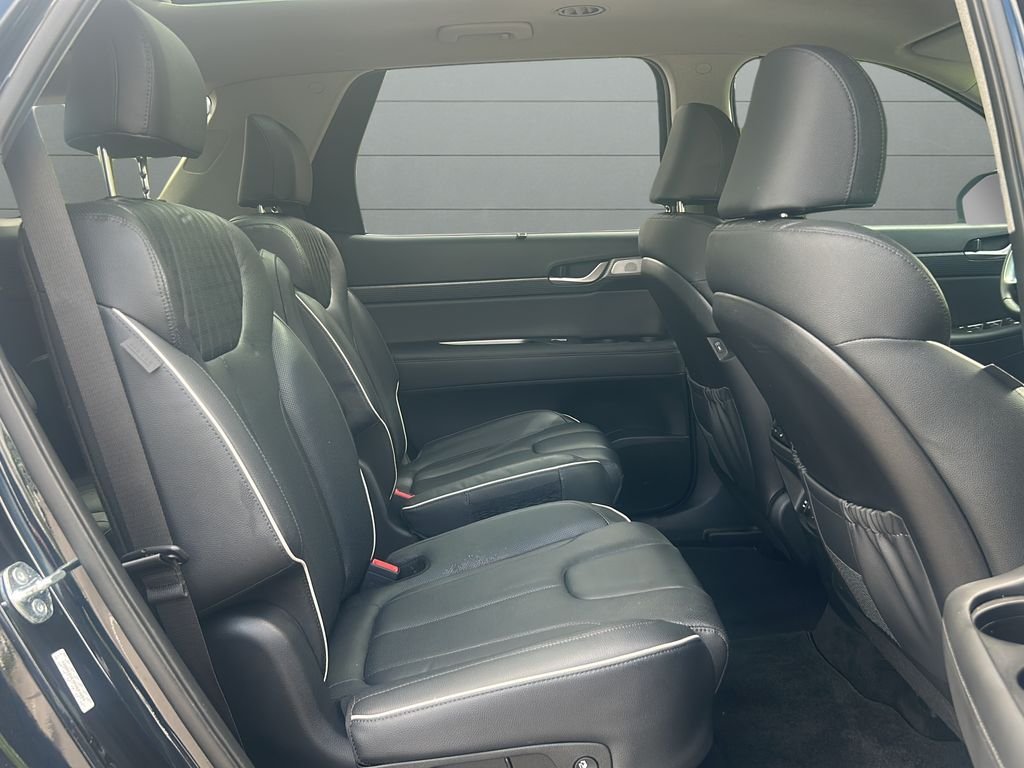 Used 2023 White Hyundai Limited image 12