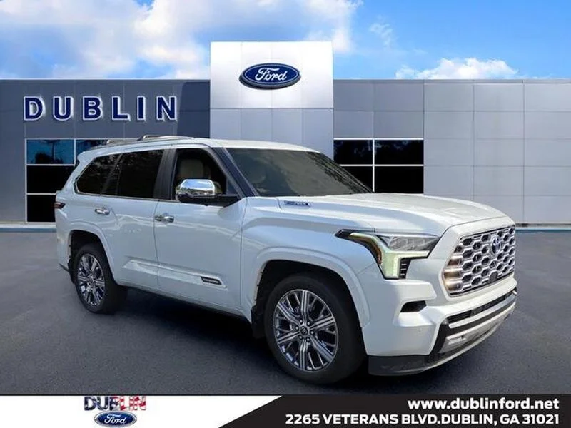 Used 2024 Wind Chill Pearl Toyota Capstone image 1