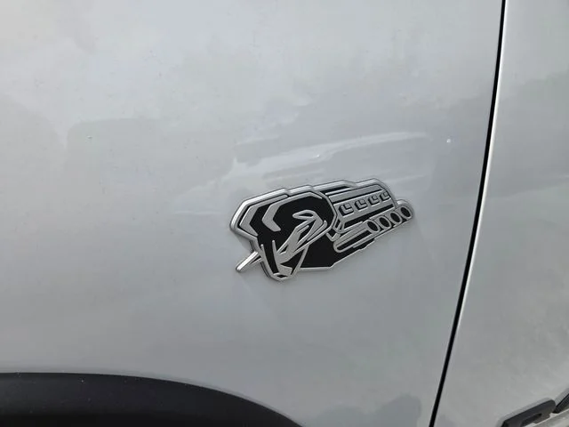 New 2026 Bright White Clear-Coat Exterior Paint RAM Rebel image 4