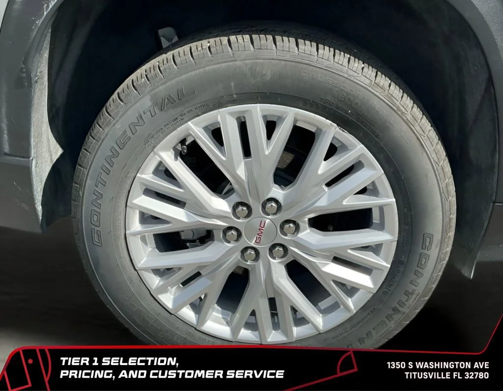 New 2026 Sterling Metallic GMC Elevation image 17