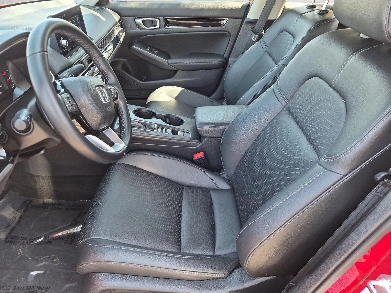 Used 2022 Red Honda Touring image 16