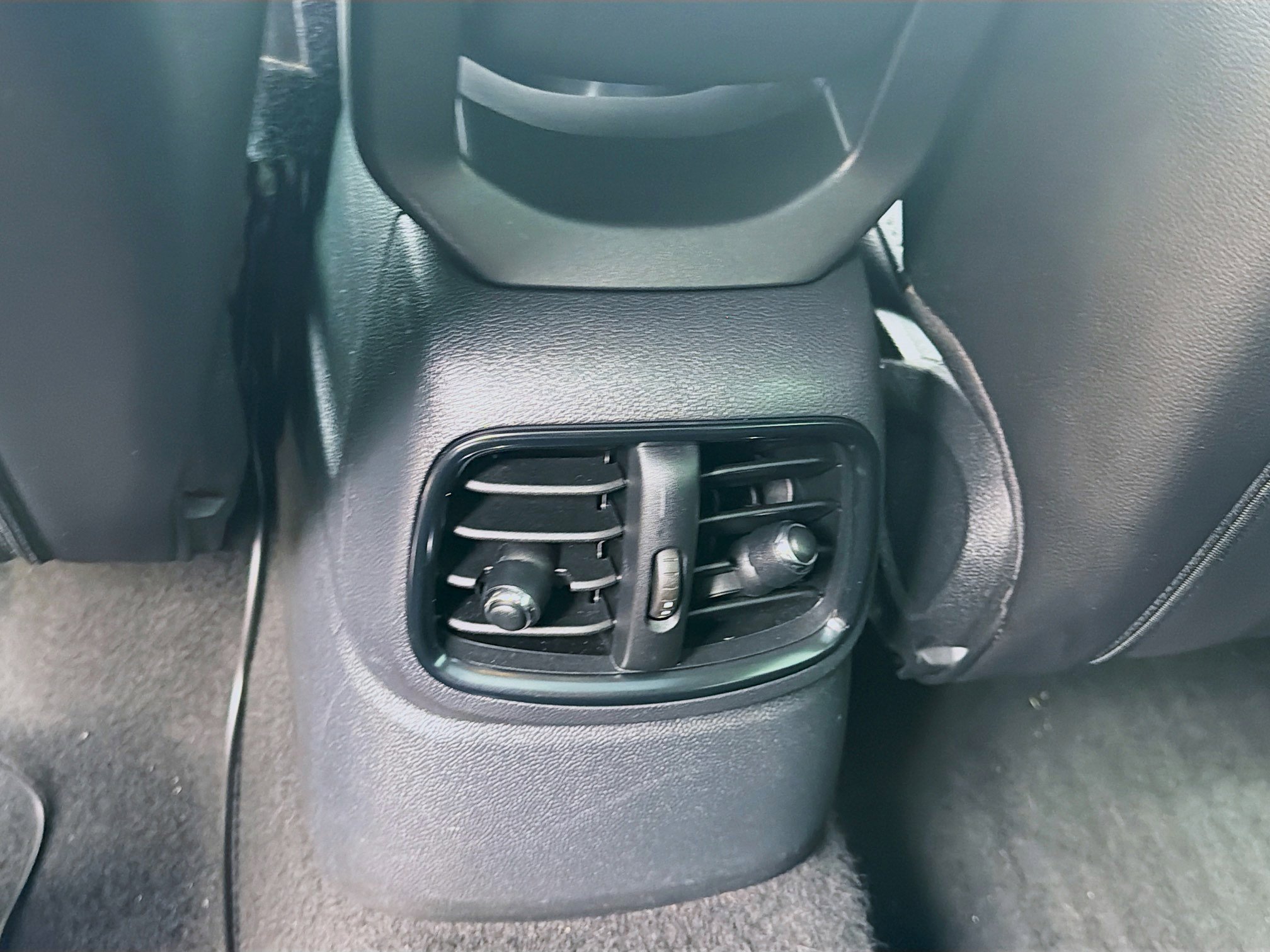 Used 2019 Light White MINI Cooper image 20