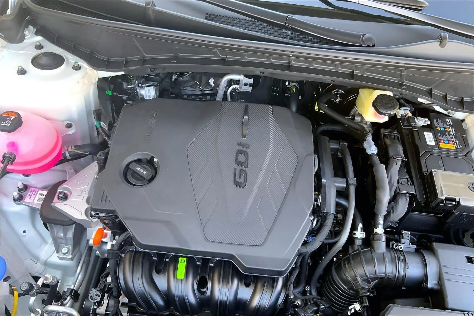 New 2027 Atlas White Hyundai SE image 17