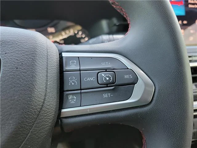 Used 2025 Bright White Clearcoat Jeep Trailhawk 4x4 image 18