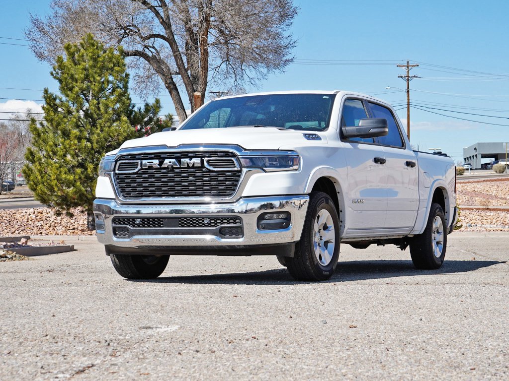 2025 RAM 1500 Big Horn/Lone Star 4x4 Crew Cab 5'7's photo