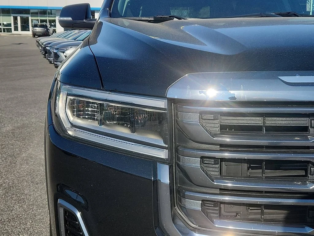 2023 GMC Acadia AT4 - Photo 9