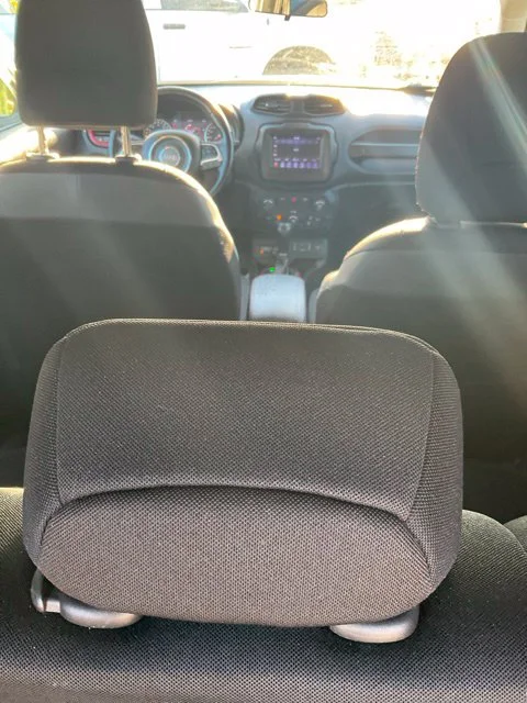 Used 2019 White Jeep Trailhawk image 27