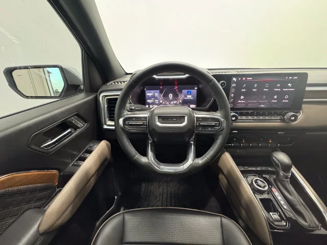 Used 2023 Sterling Metallic GMC Denali image 24