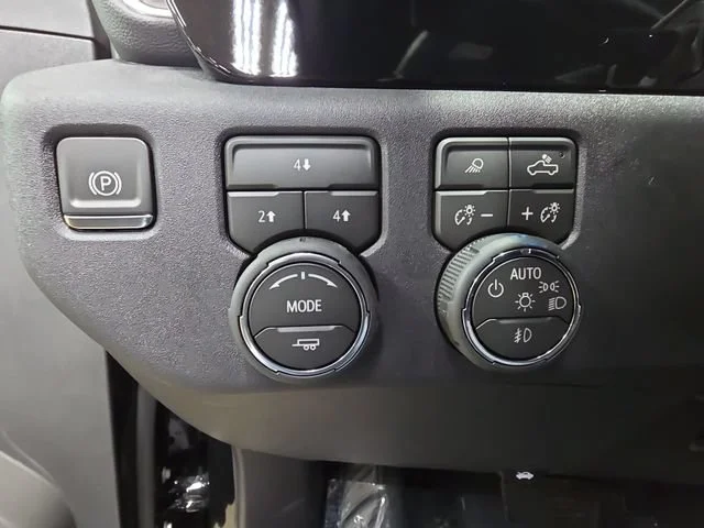New 2026 Black Chevrolet LT image 28
