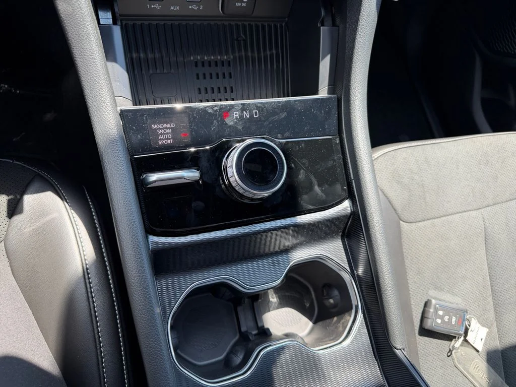 New 2026 Silver Zynith Jeep Altitude image 15
