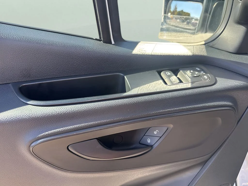 Used 2022 White Mercedes-Benz Passenger 144 WB image 22