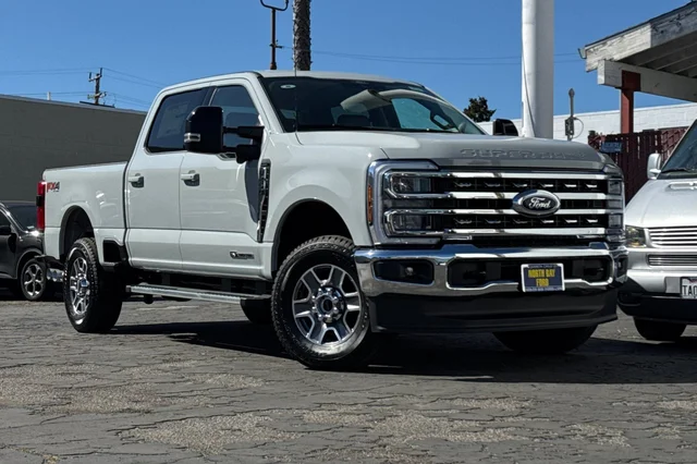 2026 Ford Super Duty F-250® Lariat®
