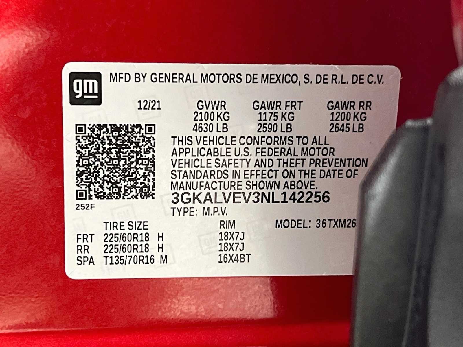 Used 2022 Cayenne Red Tintcoat GMC SLT image 32
